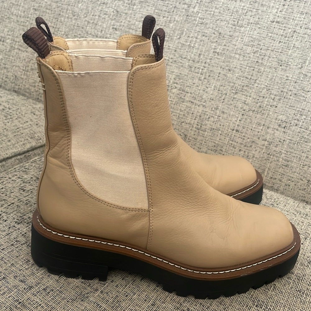 Sam Edelman Beige Chelsea Lug Sole Ankle Boots